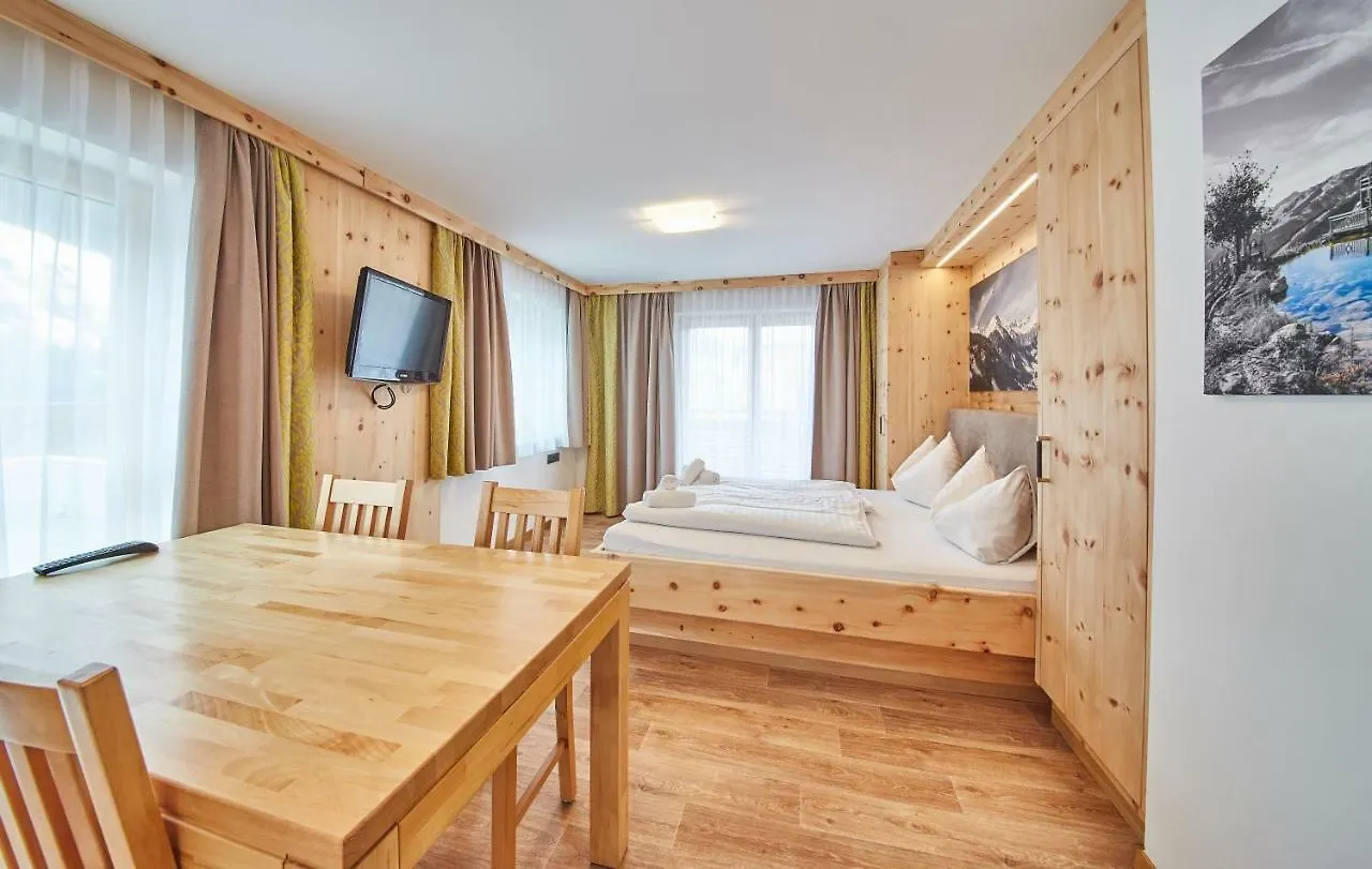 Διαμέρισμα Appartements Hollin Σάαλμπαχ-Χίντεργκλεμ Αυστρία